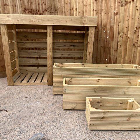 Log Store - Living Roof (green roof system) - Decking Delivery